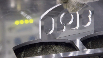 أفضل آلة قطع الألياف بالليزر في عام 2021 | دليل المشتري